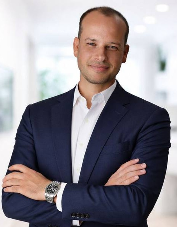 Dr Amine Ben Ayed — Spécialiste Orthodontiste, Les Jardins de Carthage Tunis